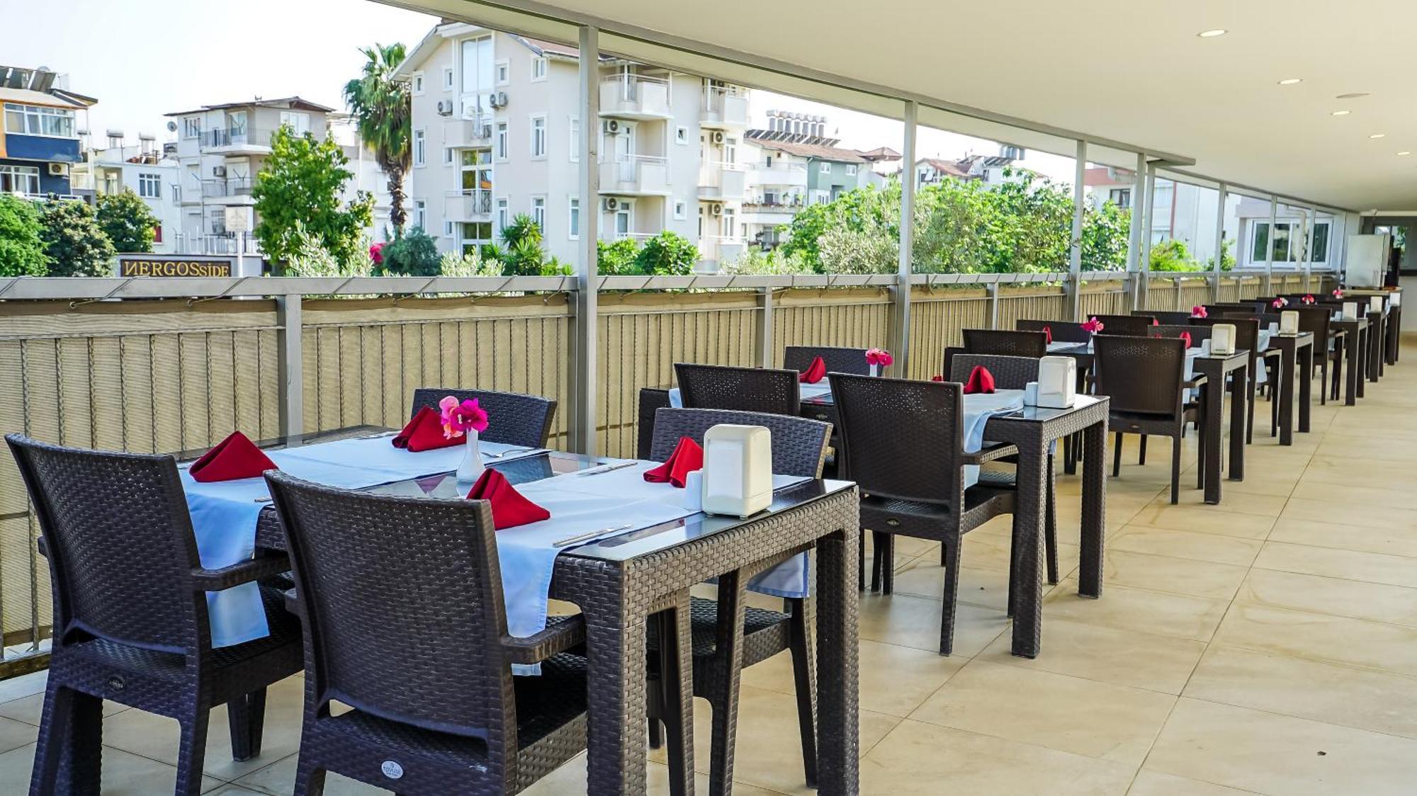 Catty Cats Garden Hotel 시데 외부 사진