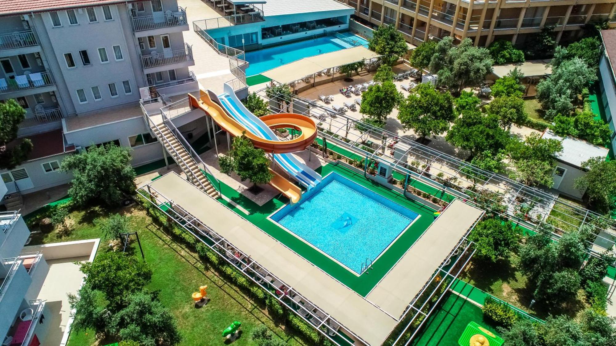 Catty Cats Garden Hotel 시데 외부 사진